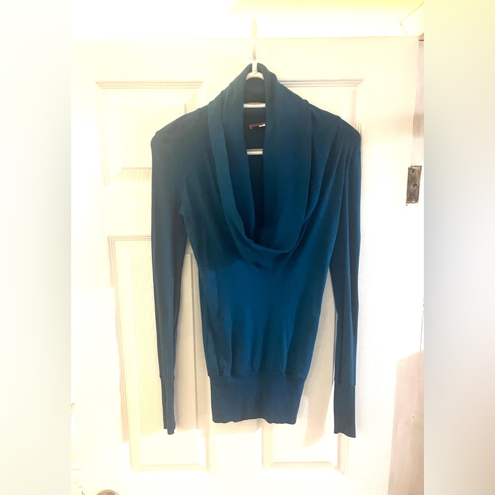 2/$20 - NWT - Fall or Winter - Pretty & Stretchy Knit Blue Cozy Maternity Top